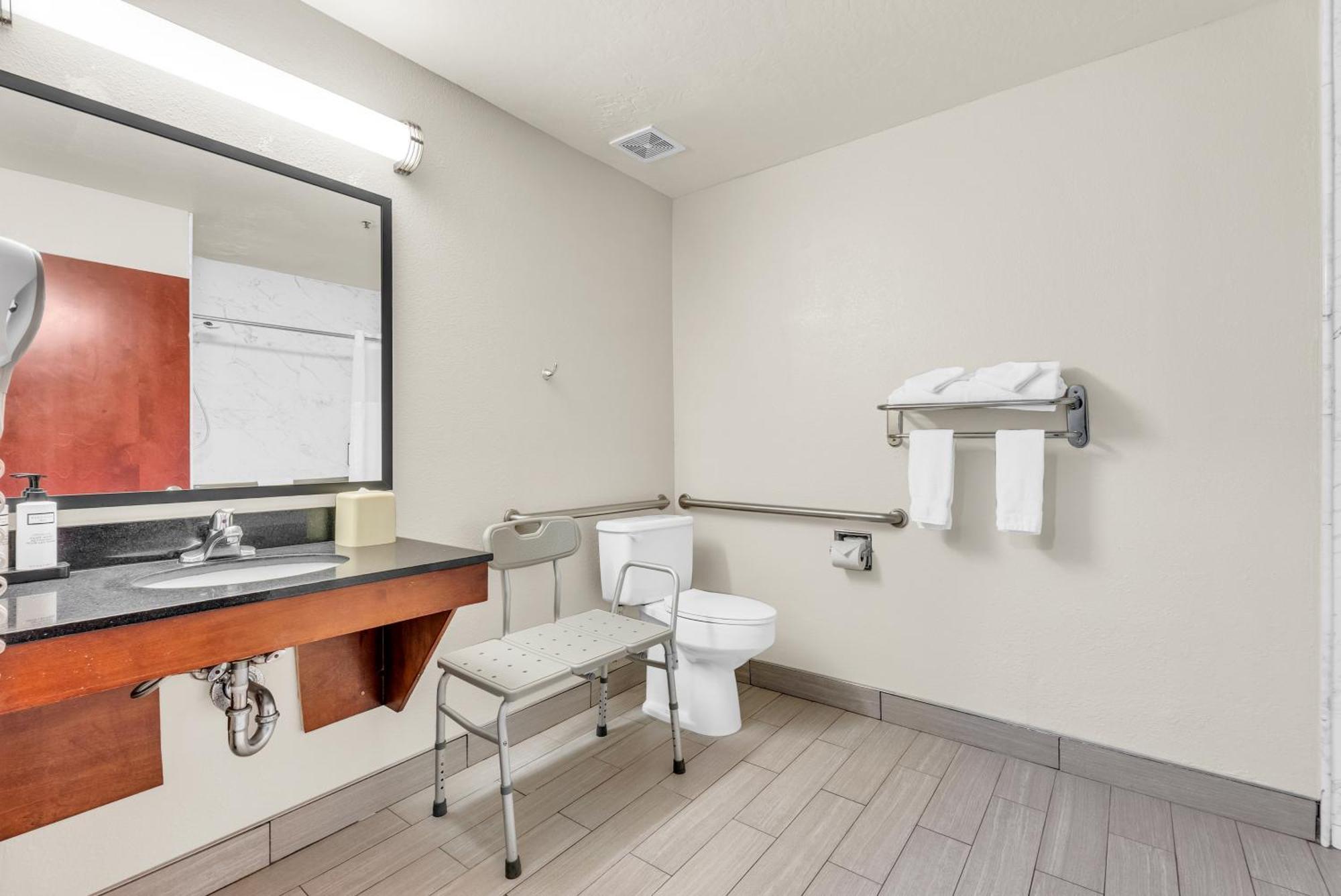 Wyndham Garden Newark Fremont Silicon Valley Екстер'єр фото