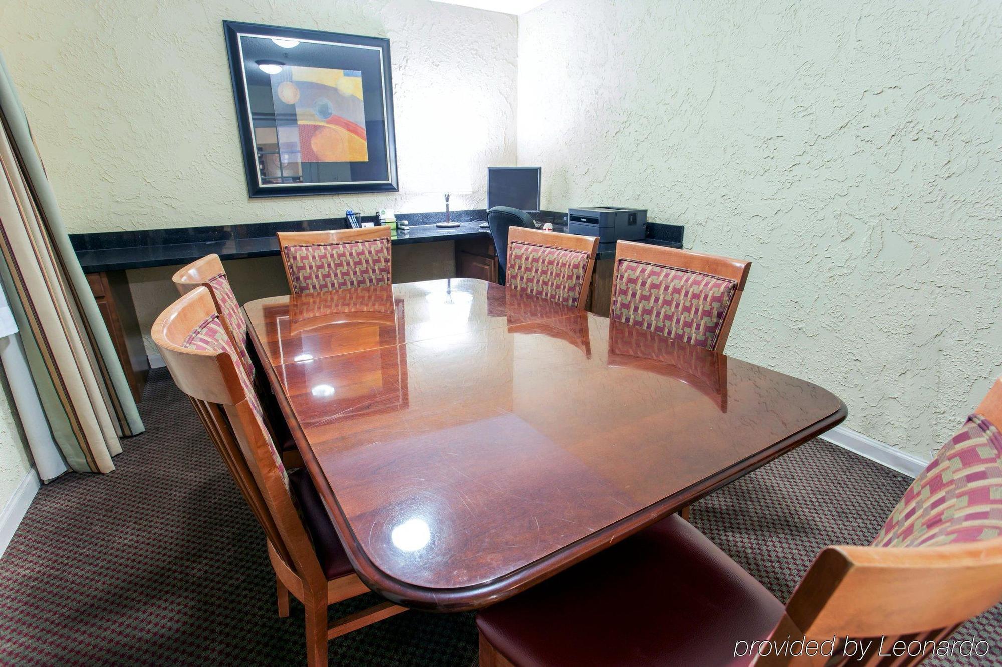 Wyndham Garden Newark Fremont Silicon Valley Екстер'єр фото